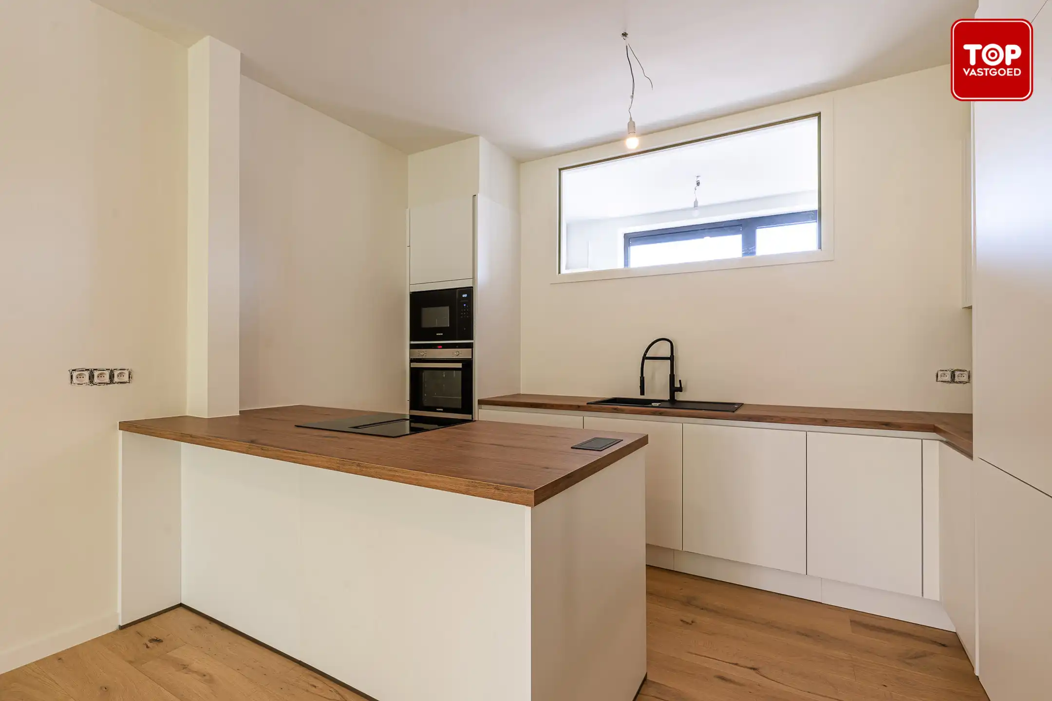 Totaal gerenoveerde woning met 3 slaapkamers en tuin (EPC A) foto 8