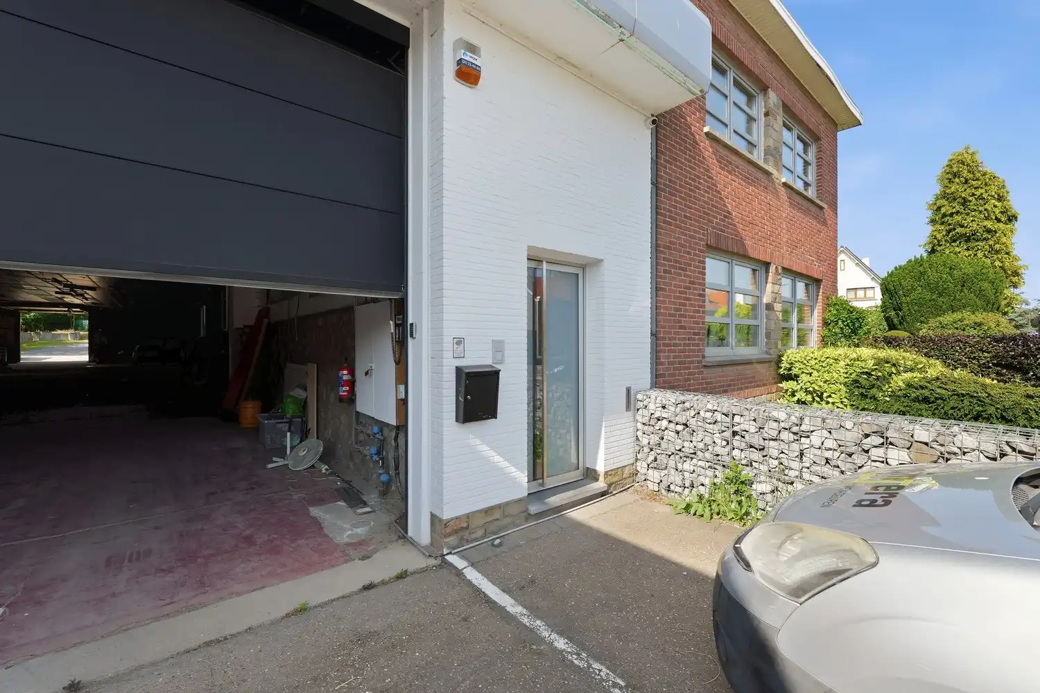 Multifunctioneel gebouw met woonst foto 25