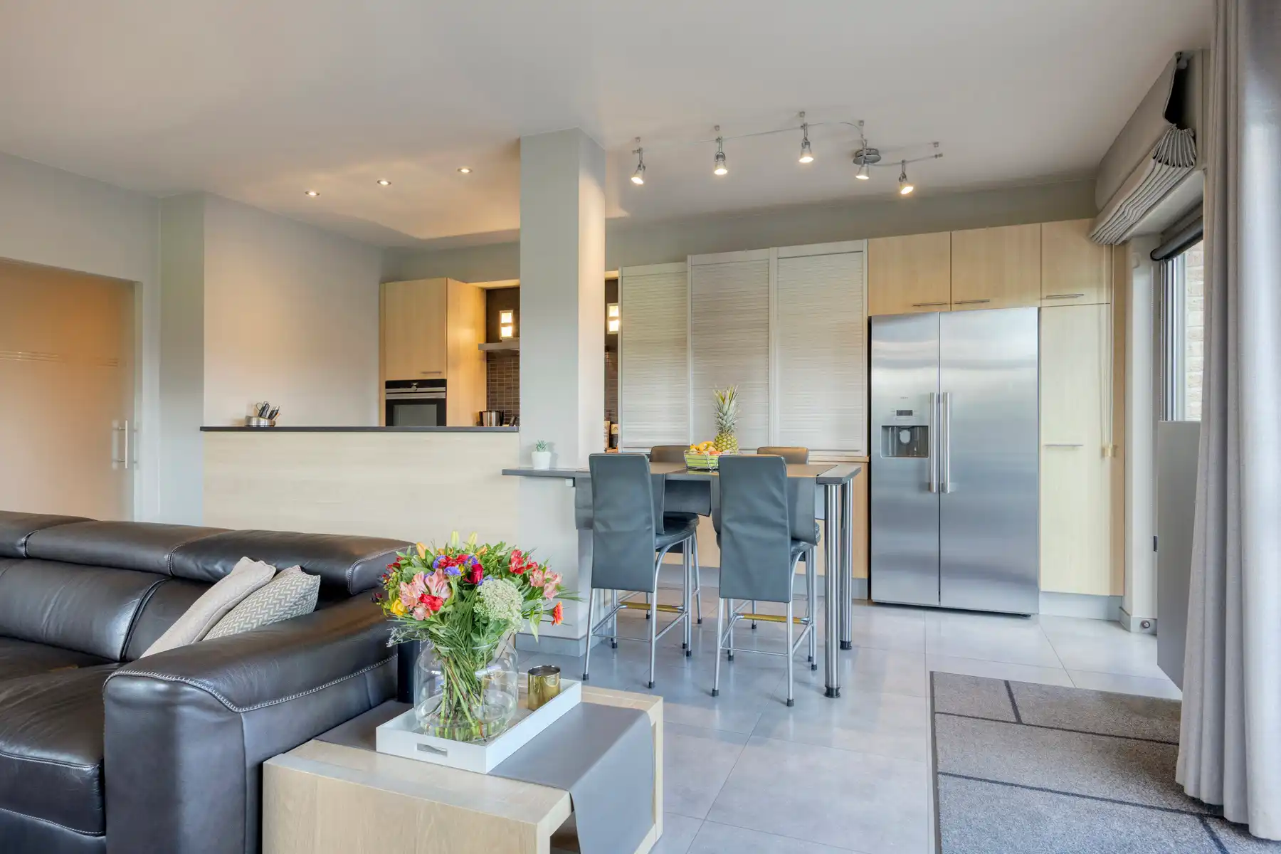 Instapklaar gelijkvloers appartement op toplocatie in Zellik foto 5