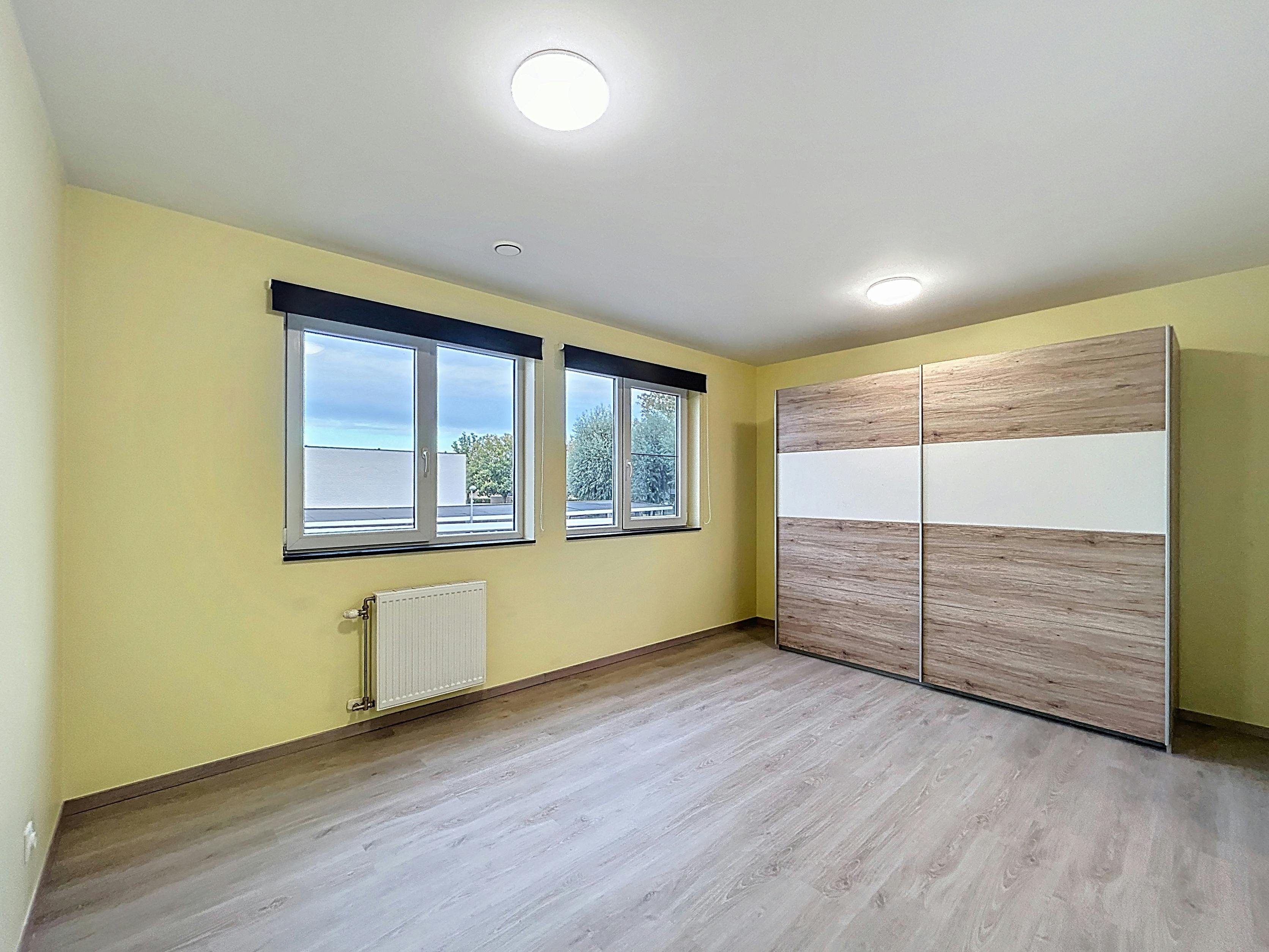 Half-open woning te huur in Heule foto 9