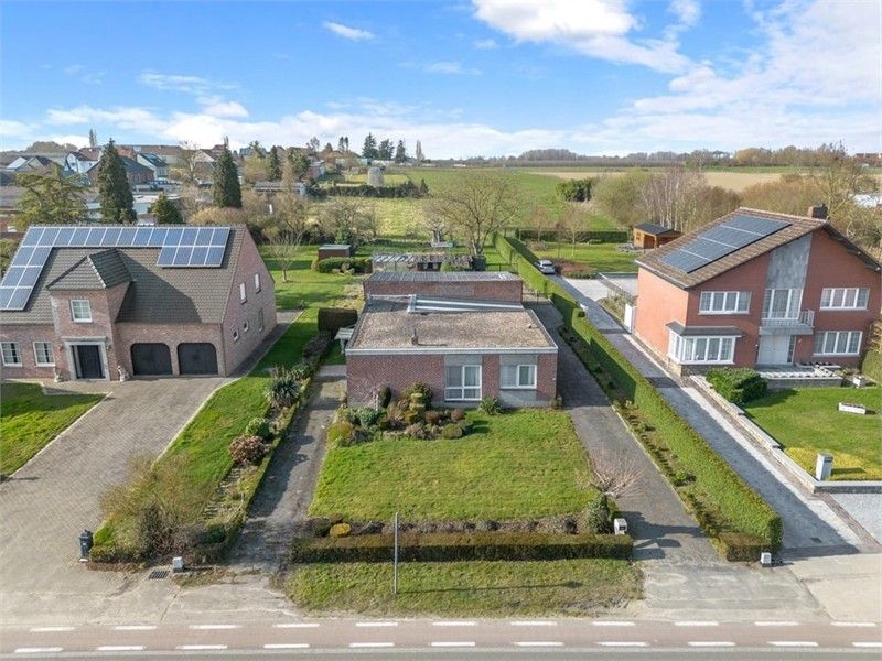 RUIM TE RENOVEREN GEZINSWONING OP EEN MOOI PERCEEL VAN 42A24CA IN ALKEN foto 3