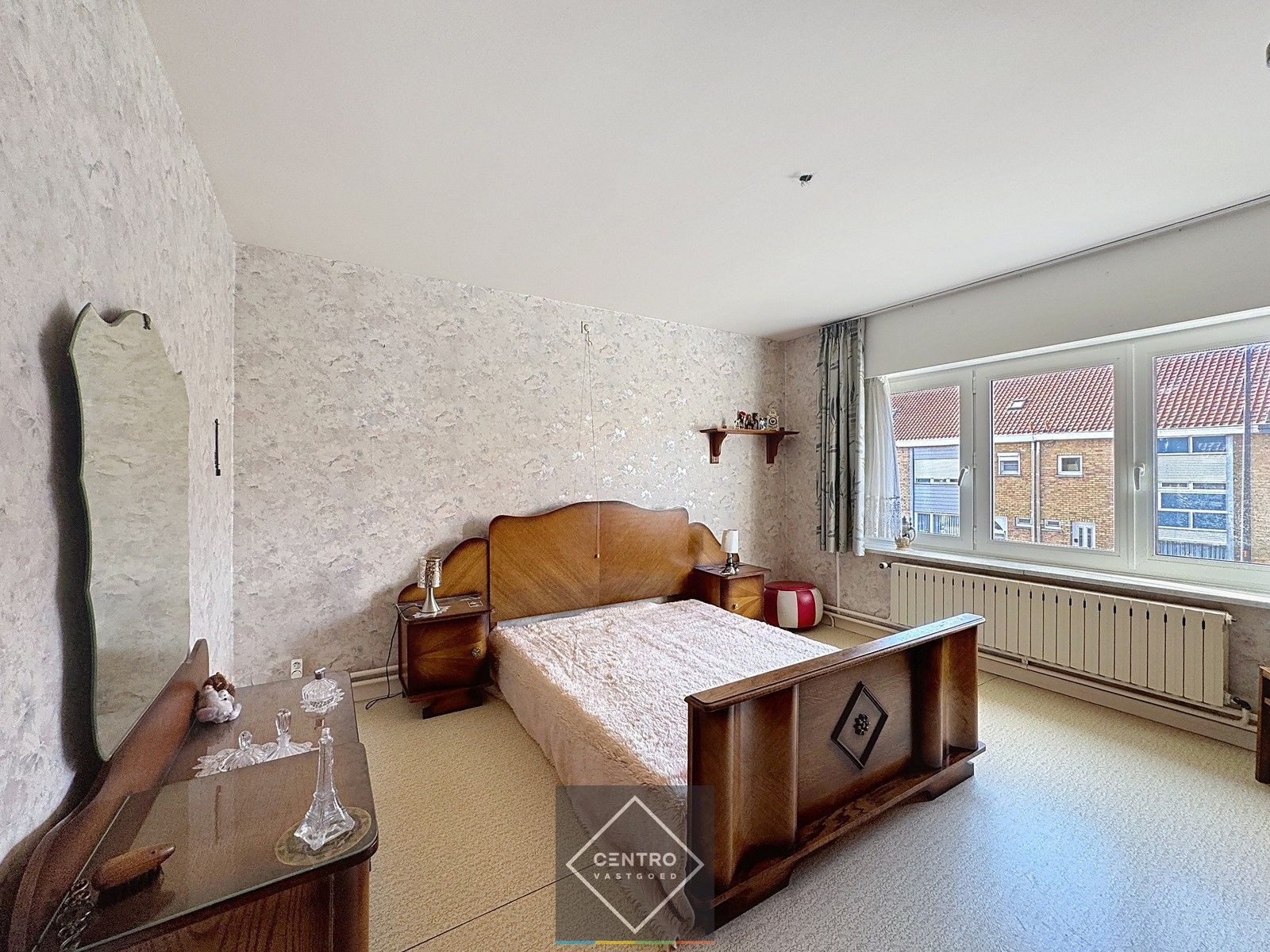 Woning met 3 slpks en tuin met UITWEG achteraan te Uitkerke! foto 10