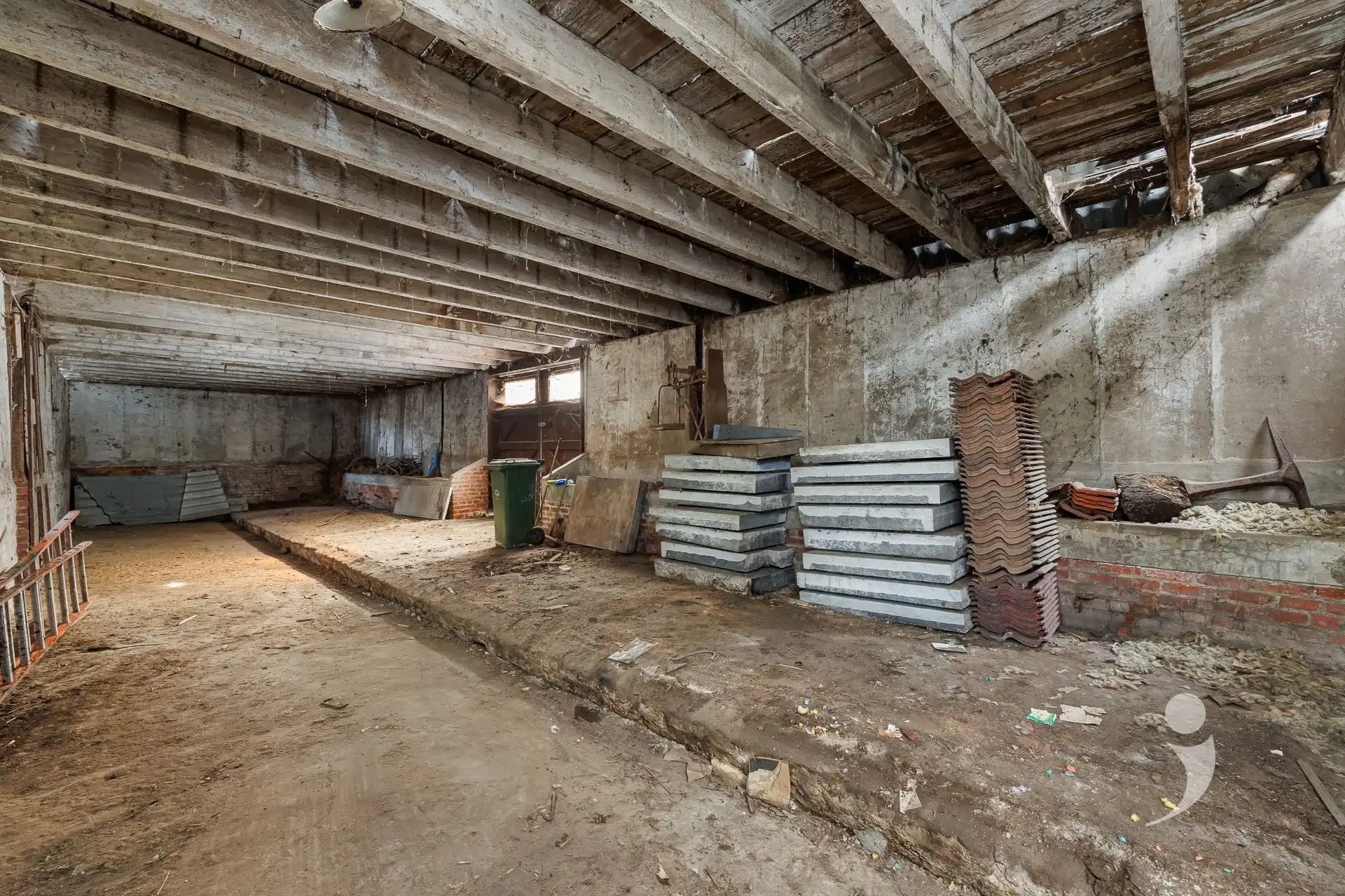 Te renoveren woning met loods nabij centrum Tildonk! foto 15