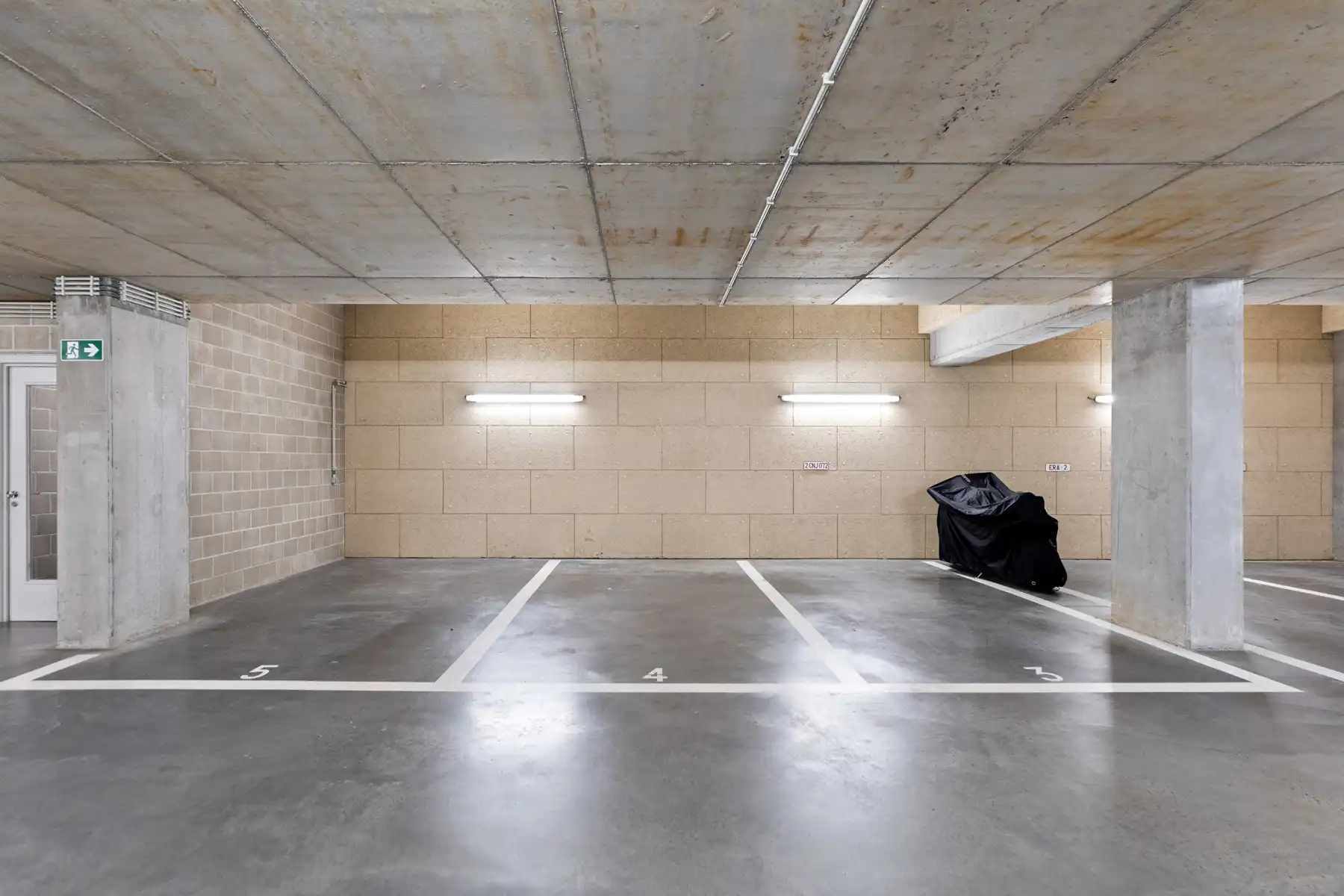 Modern appartement met 2 slpks in hartje Wetteren! foto 11