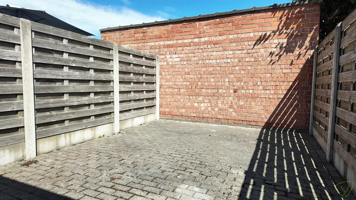 Gezellige mooi onderhouden woning nabij het centrum van Eeklo foto 6