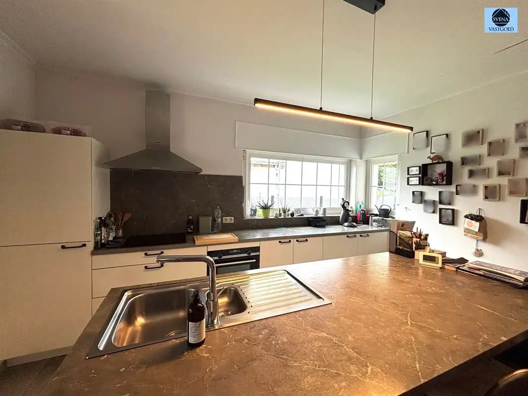 OPENBEBOUWING MET 3 SLAAPKAMERS, GARAGE EN TUIN foto 4
