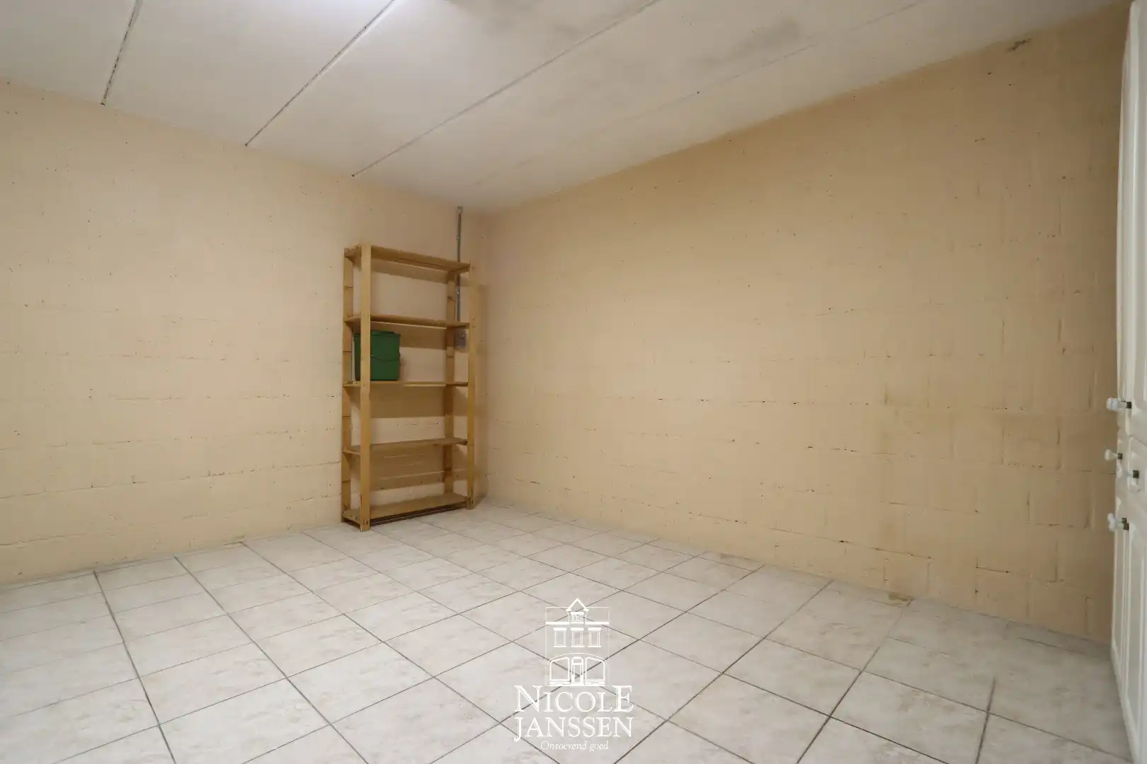 Verzorgd, instapklaar appartement foto 17