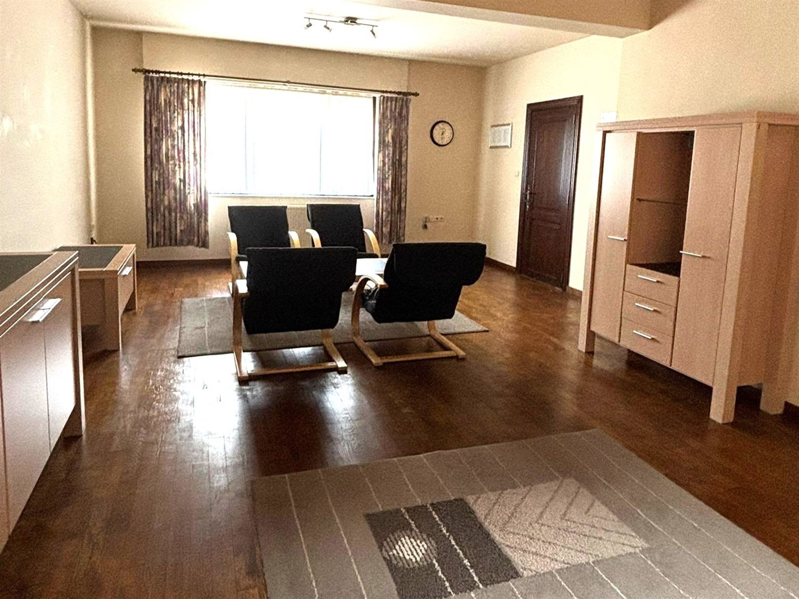 TE HUUR: Vrijstaande woning met 3 slaapkamers te Leopoldsburg! foto 2