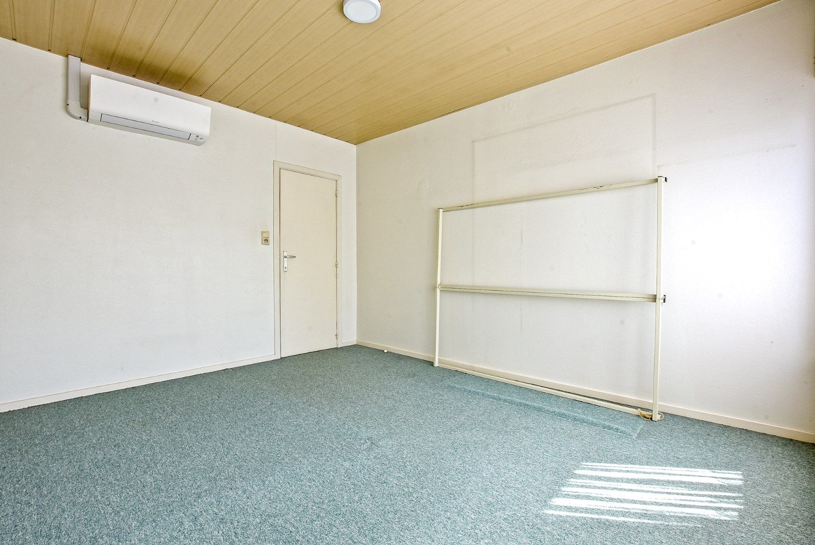 Gezinswoning met 3 slaapkamers en tuin te Diksmuide! foto 11