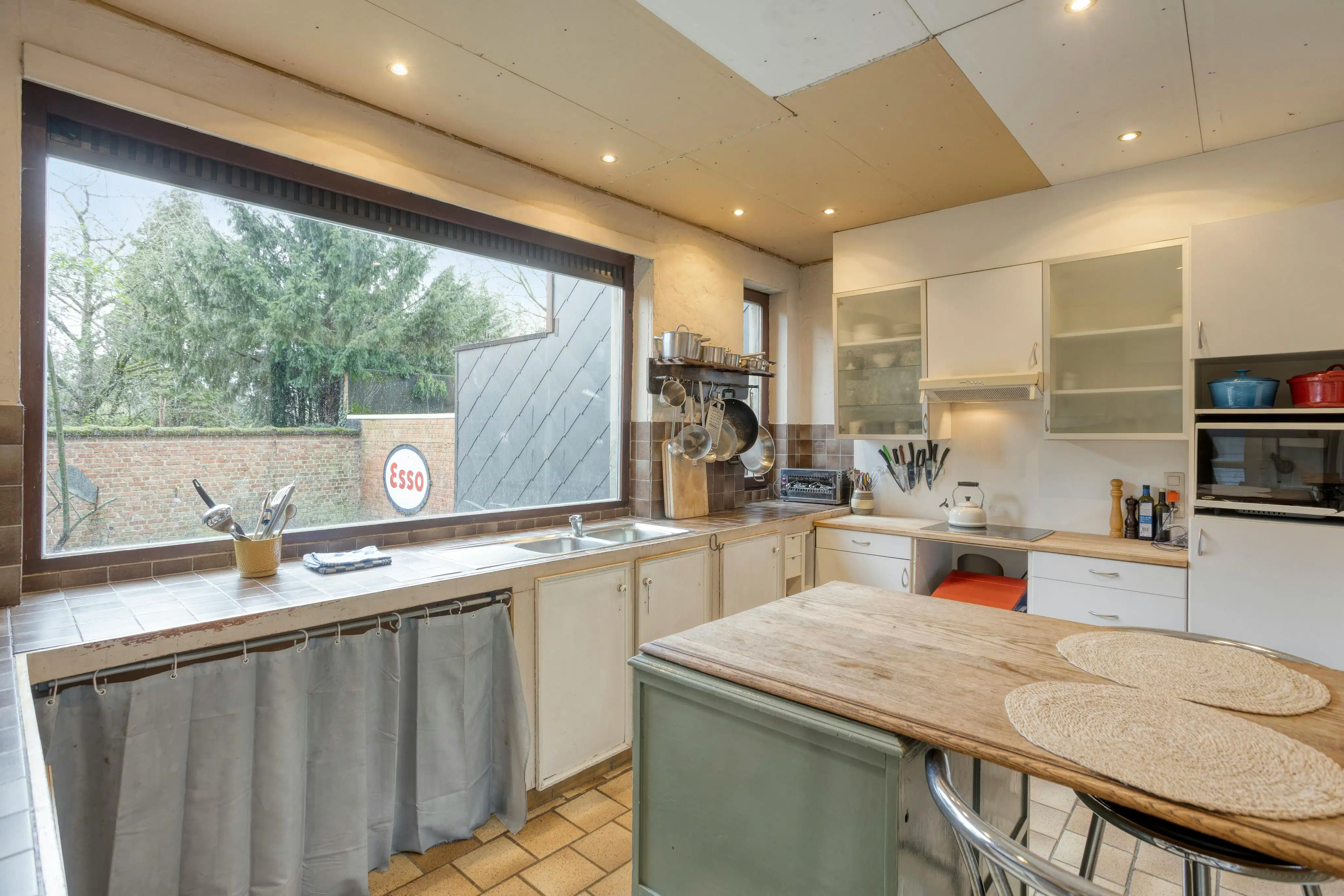 Karaktervolle woning met 6 slaapkamers te koop in Kontich foto 15