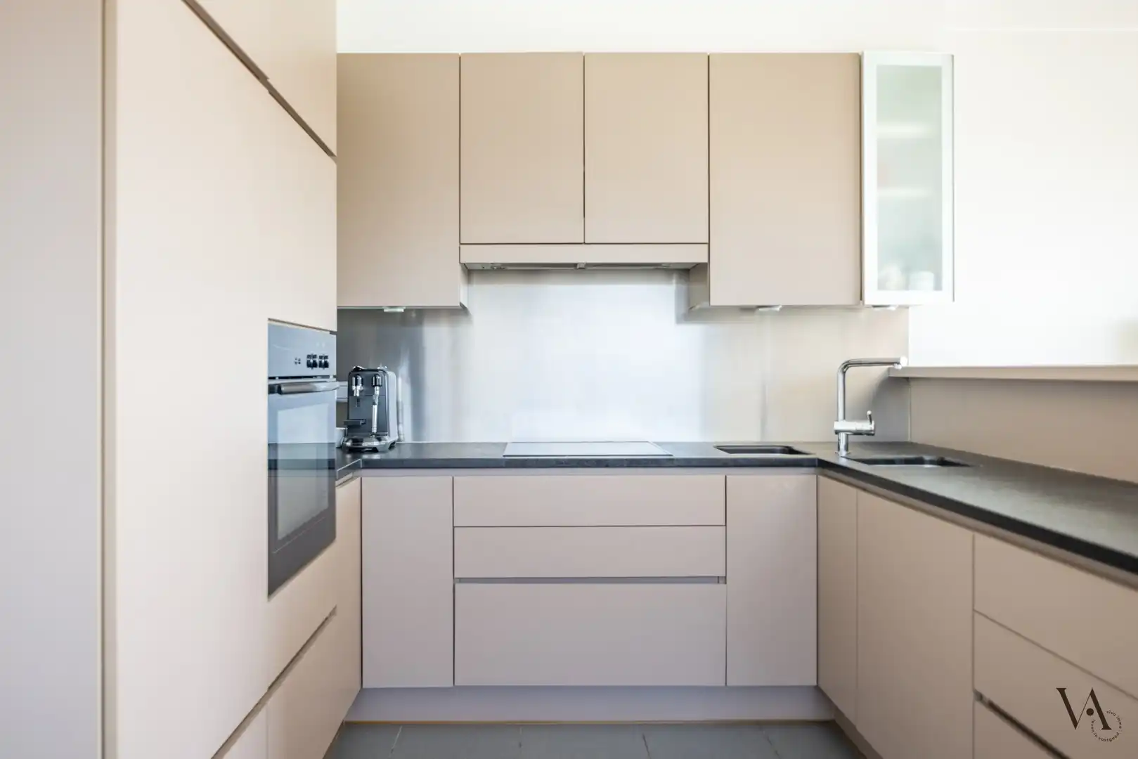 Penthouse met ruim terras, ondergrondse staanplaats en prachtig verzicht op topligging in Leuven foto 8