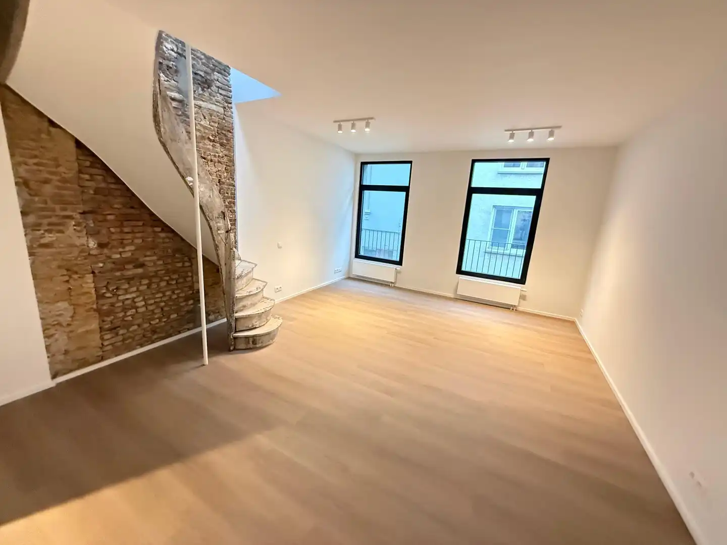 GERENOVEERDE WONING foto 5