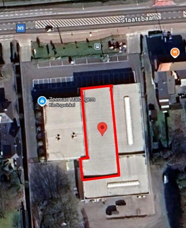 Modern commercieel gebouw te huur op topligging langs de Staatbaan (N9) naast 'ZEEMAN' EN 'GOED' foto 5