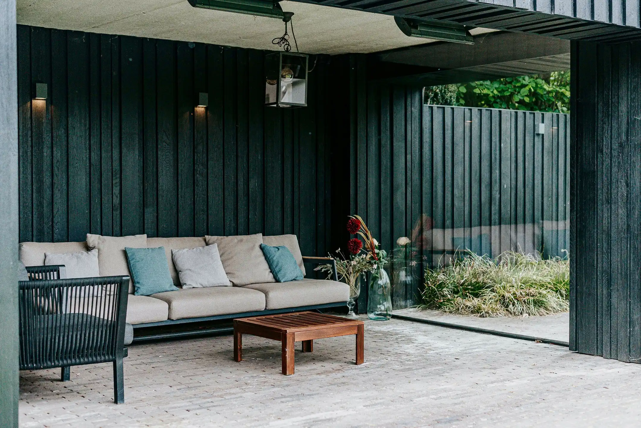 Prachtig gerenoveerde halfopen woning op een mooi perceel foto 24