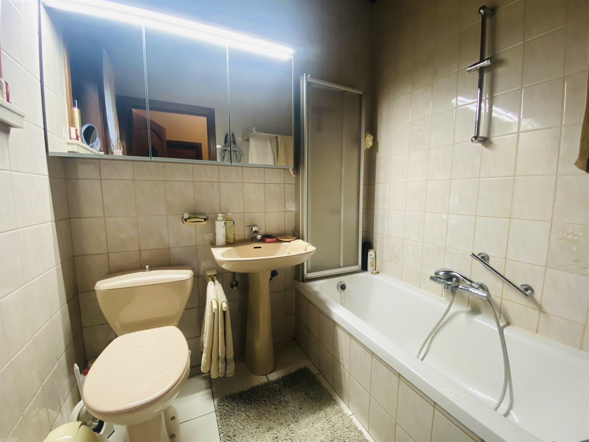 Mooie open bebouwing in groene omgeving  foto 10