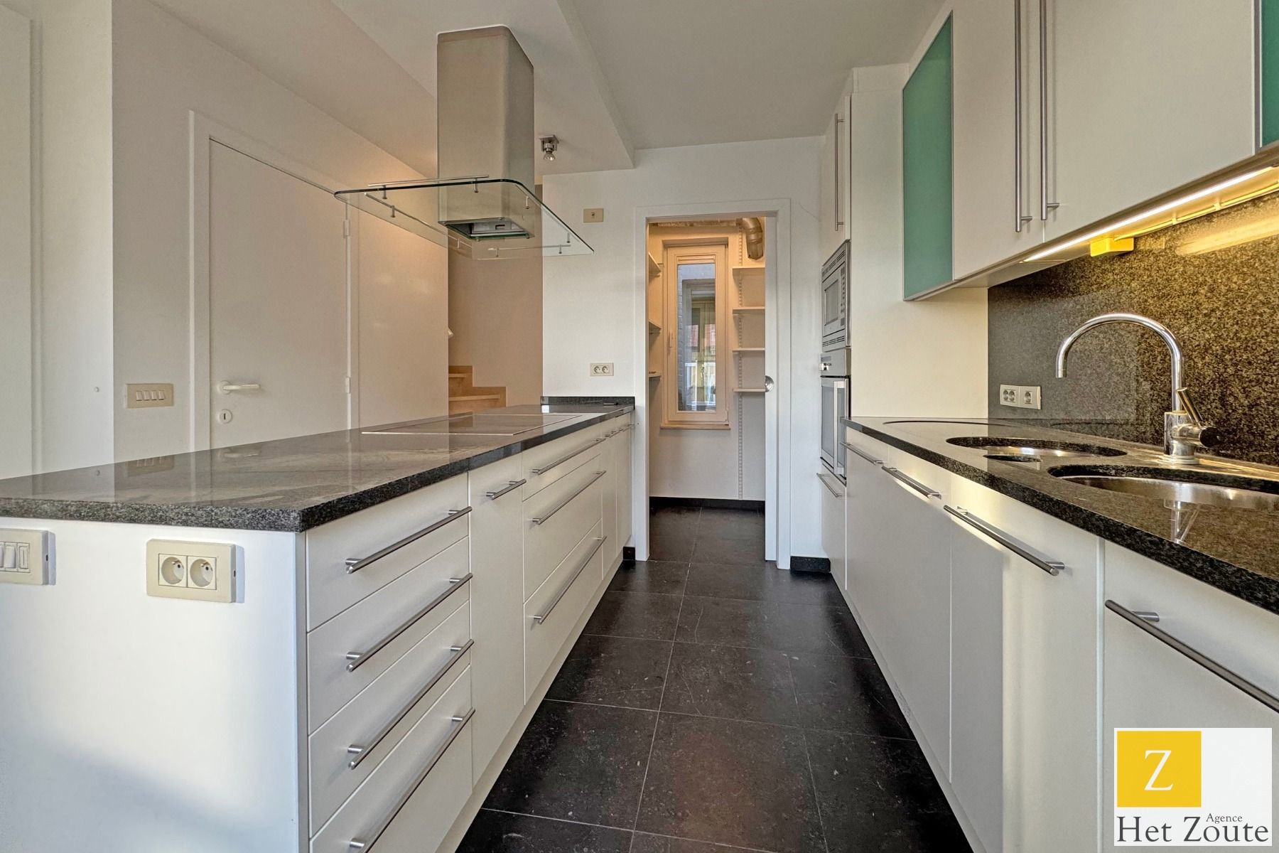 Duplex hoekappartement aan Driehoeksplein Knokke Het Zoute foto 5