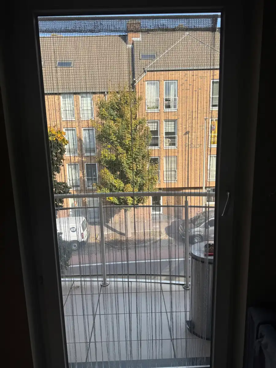 Instapklaar appartement in Genk foto 4