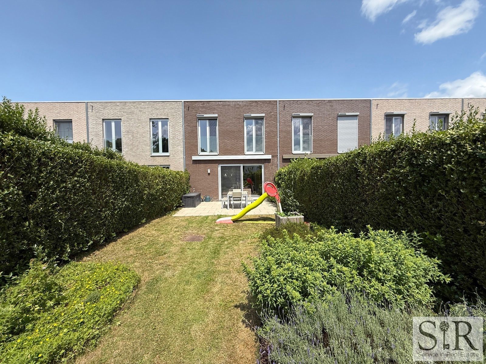Huis te koop foto {{pictureIndex}}