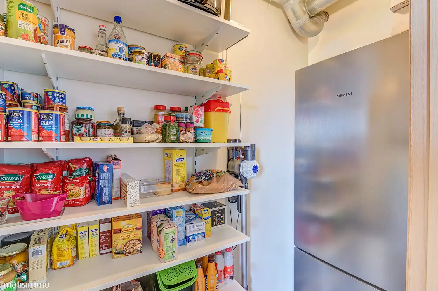 LUXUEUS AFGEWERKT APPARTEMENT MET 2 SLAAPKAMERS EN ZUIDGERICHT TERRAS VLAKBIJ HET CENTRUM VAN BILZEN (+ optioneel 3 autostaanplaatsen) foto 9