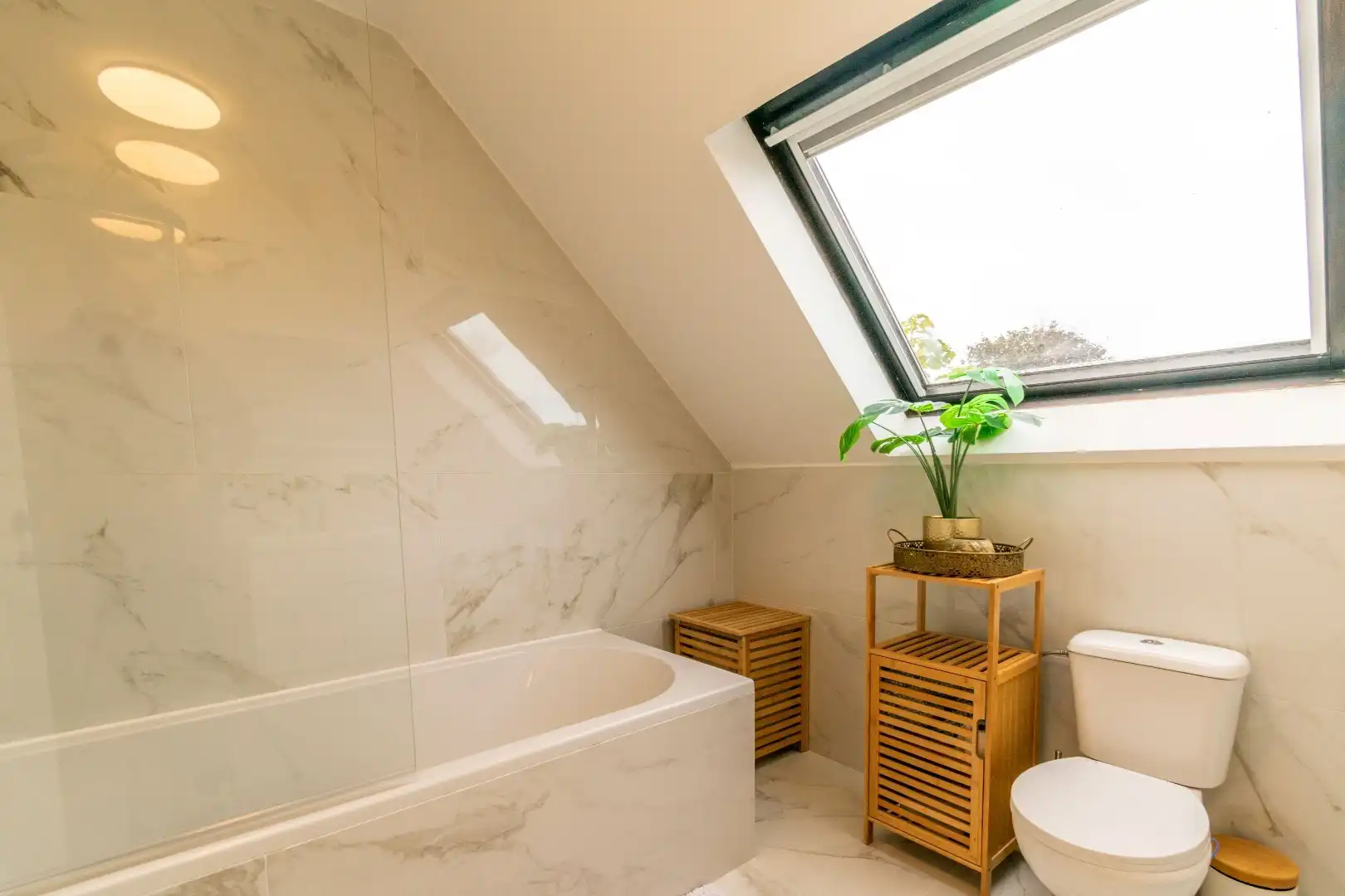 Een instapklare, heel aangename villa met oa. 3 grote slaapkamers! foto 18