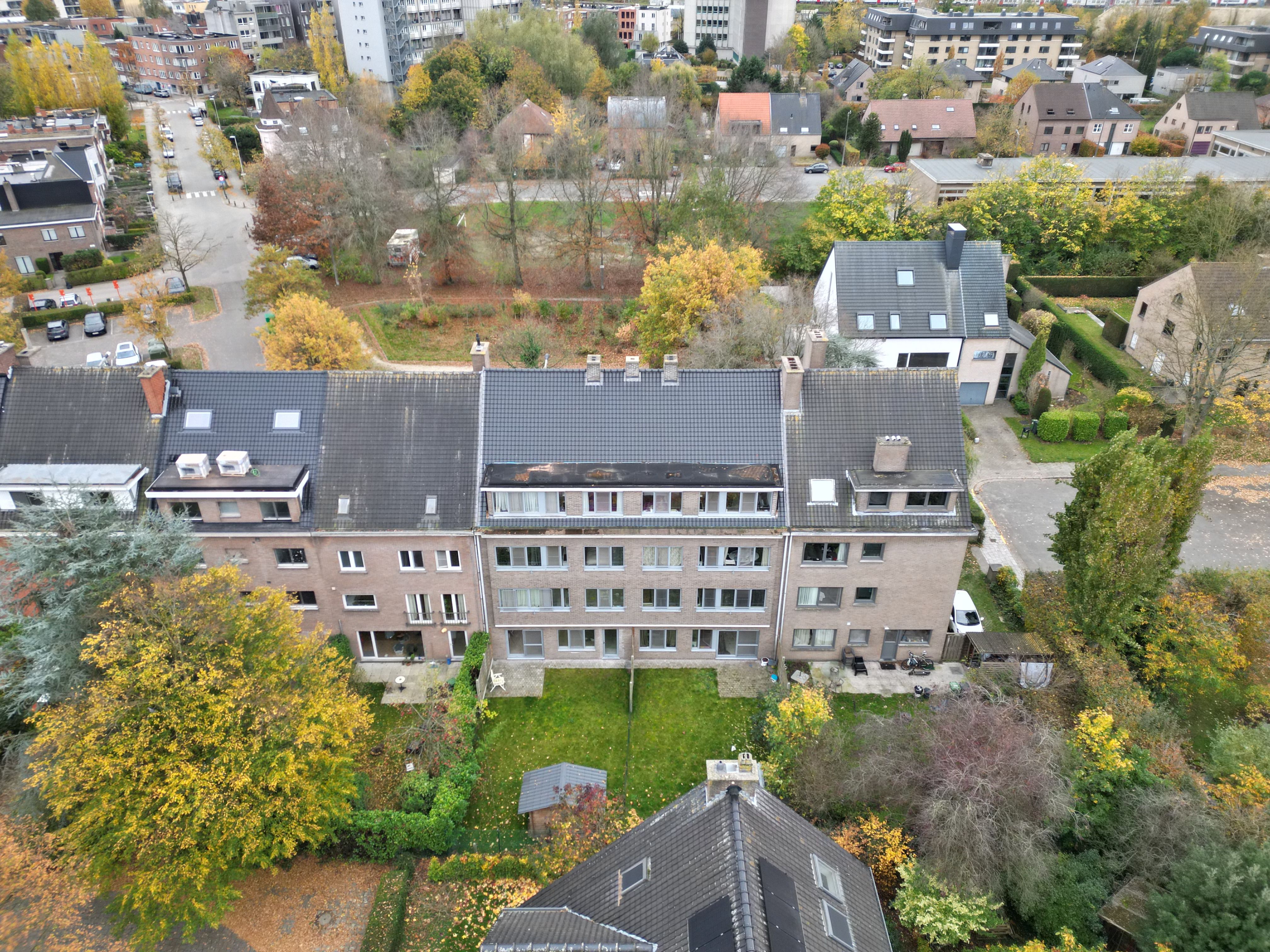 Rustig gelegen 1-slaapkamerappartement nabij station Gent-Sint-Pieters foto 11