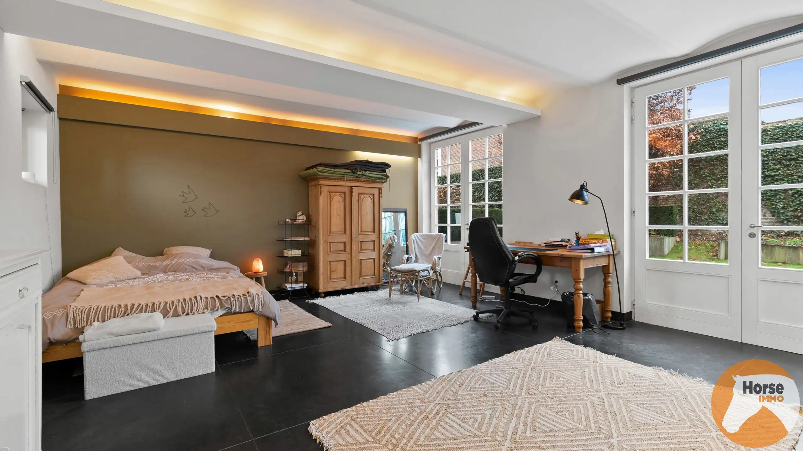 GOOIK - Luxueus afgewerkte hoeve met bijgebouw en weide foto 21