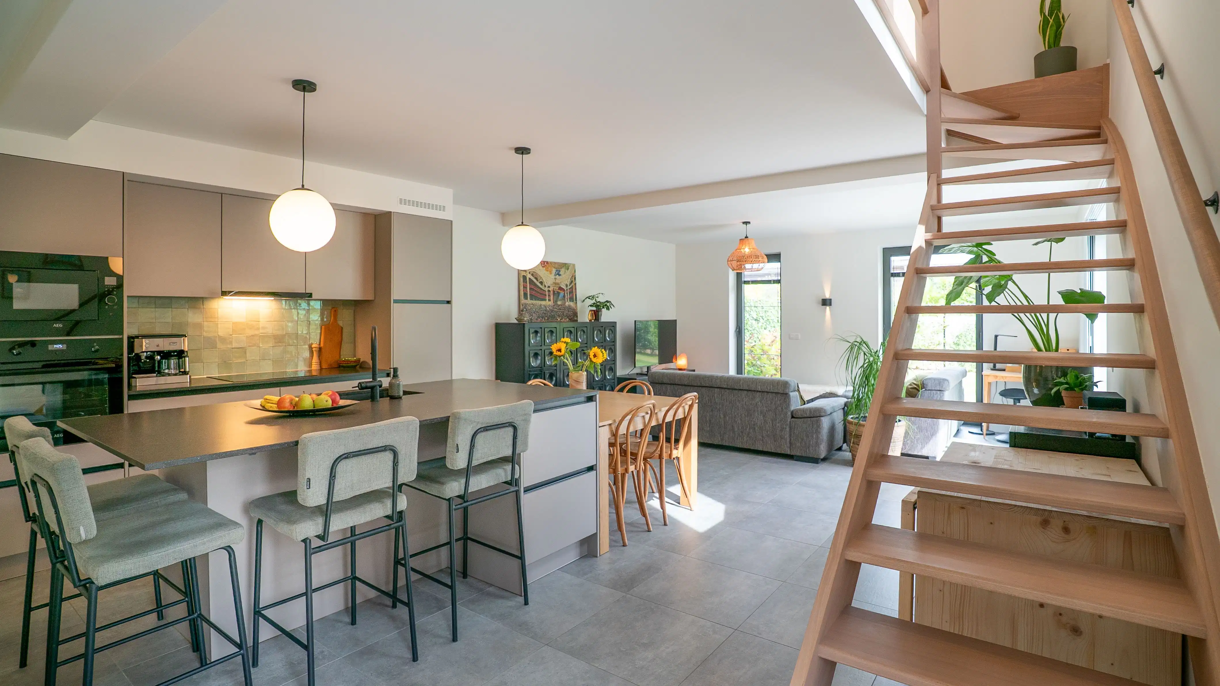 Gelijkvloerse duplex,tuin (E10,geen 21%BTW) registratierechten foto 4