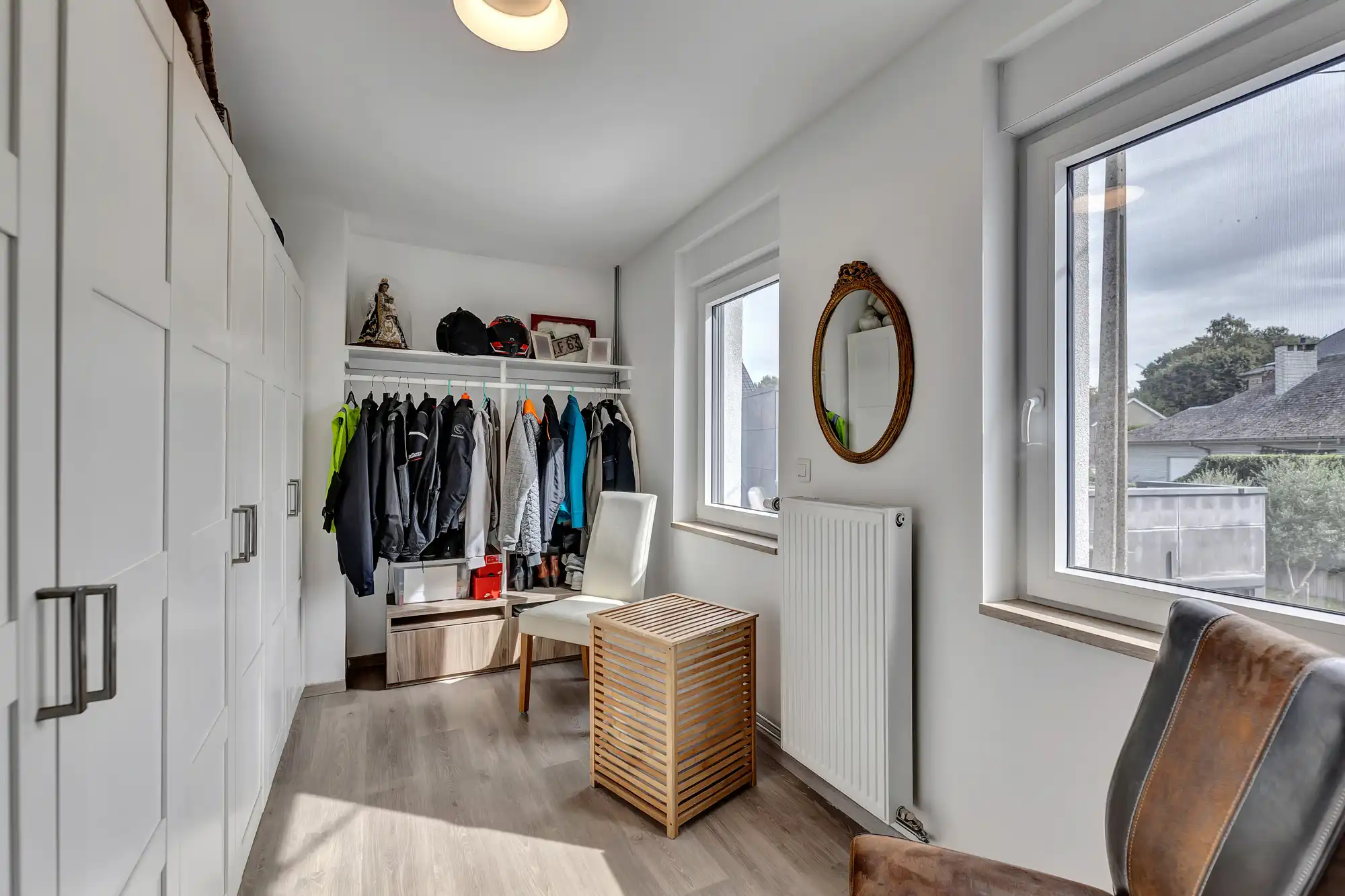 Compleet gerenoveerde woning met terras te Roosdaal foto 10