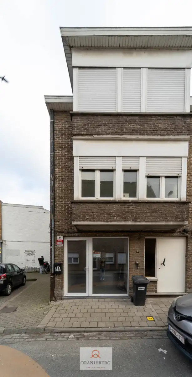 Compact handelspand met buitenruimte in centrum Drongen TE HUUR foto 20