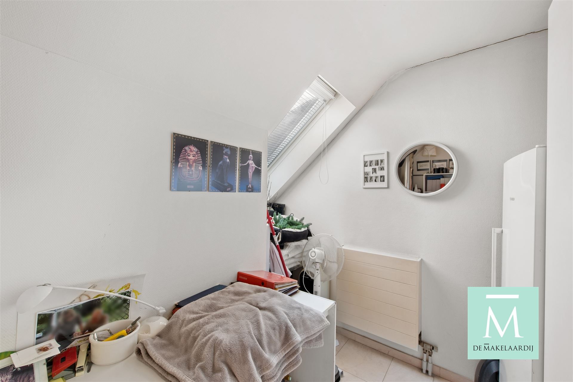 Uiterst centraal gelegen appartement op hoogste verdieping met terras foto 7