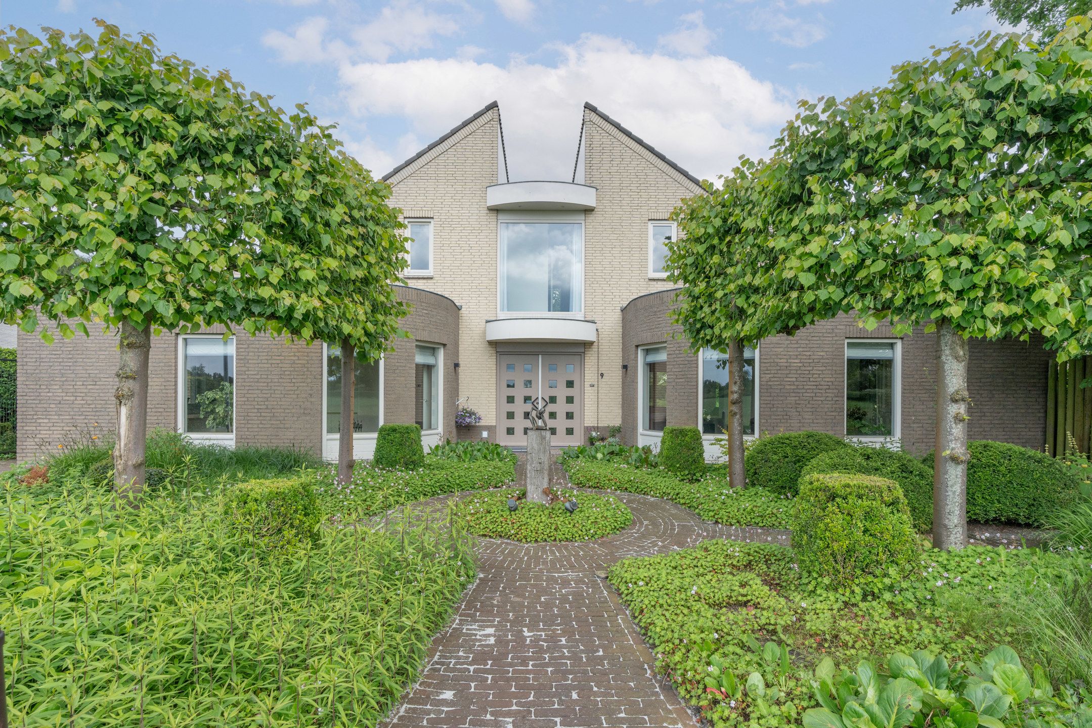 Unieke instapklare villa op 1500 m² te Oud-Turnhout foto 49