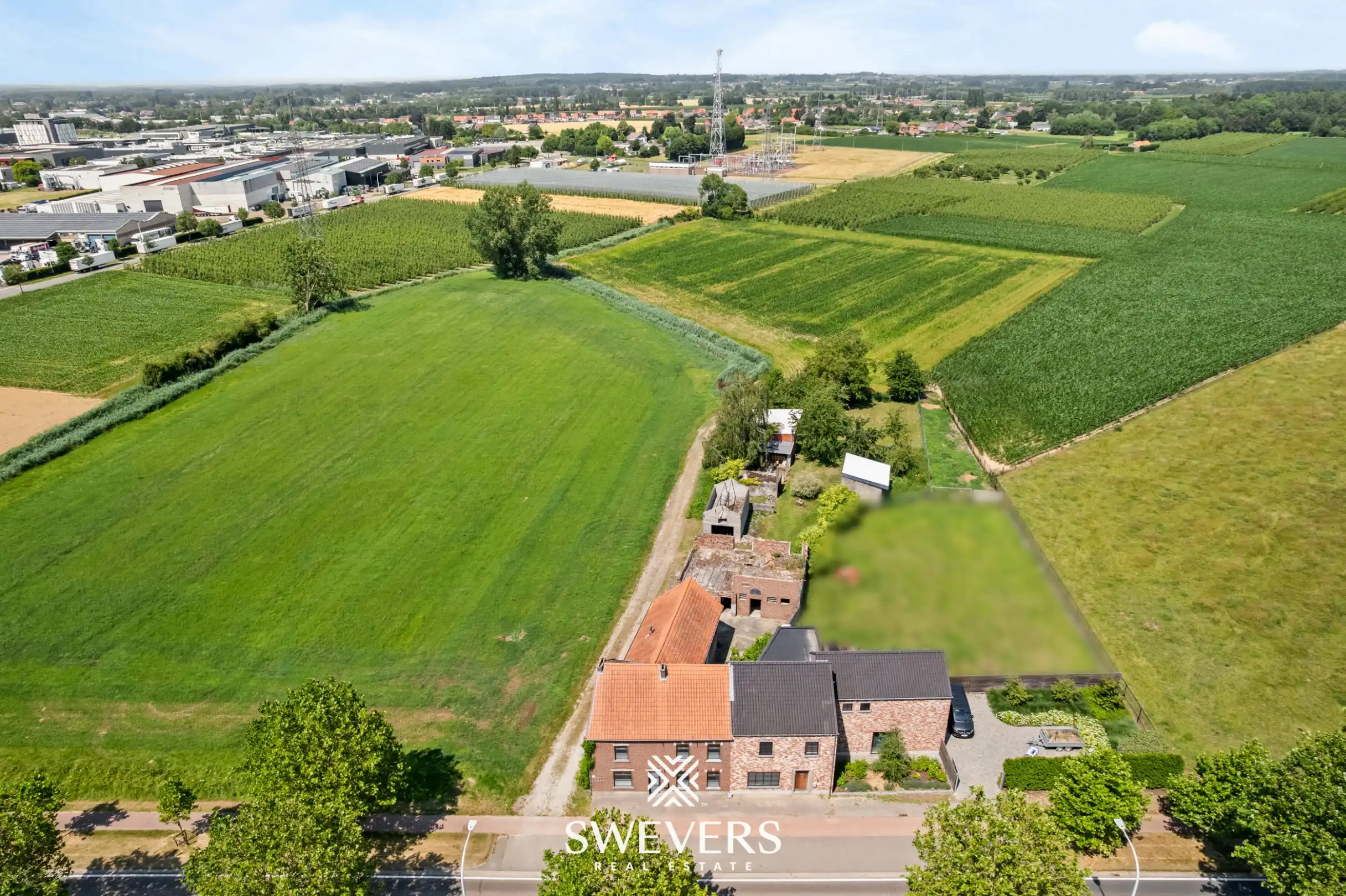 Zeer ruime woning met 5 slaapkamers, meerdere multifunctionele ruimtes en zeer ruime tuin foto 35