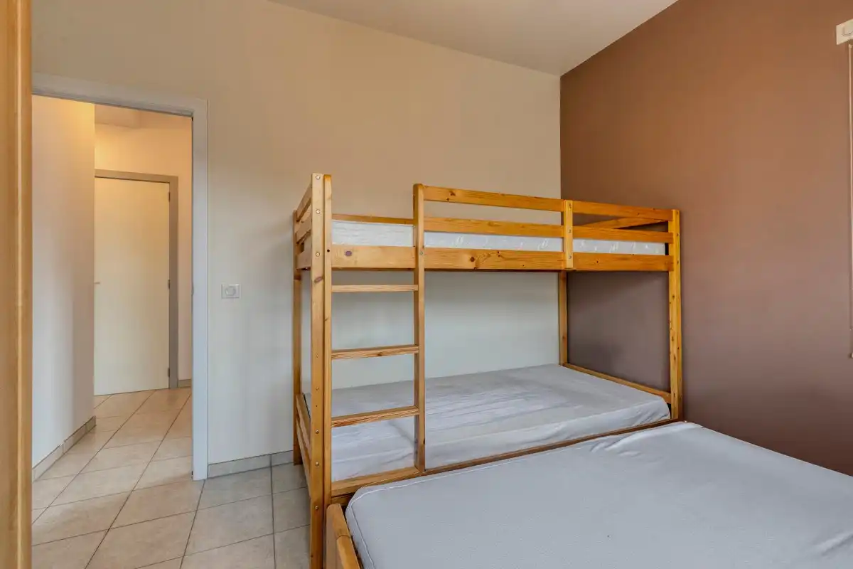 Charmant appartement met 2 slaapkamers en zijdelings zeezicht foto 16