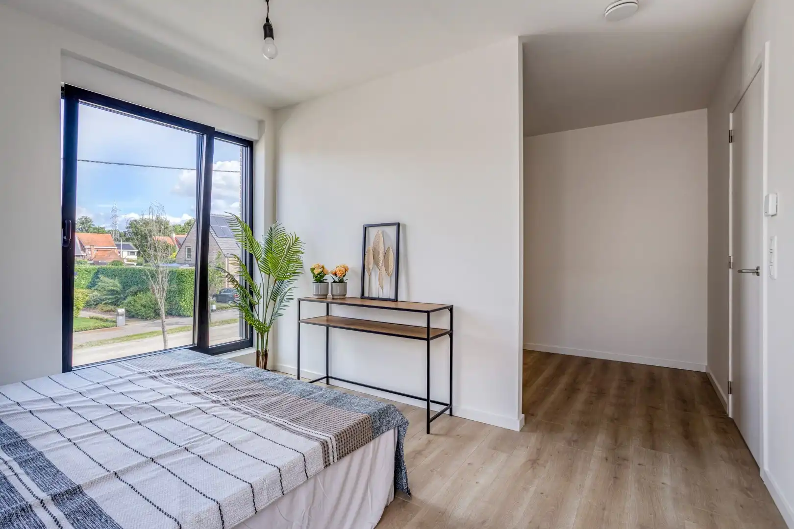 Instapklare nieuwbouw met 3 slpk en tuin foto 16