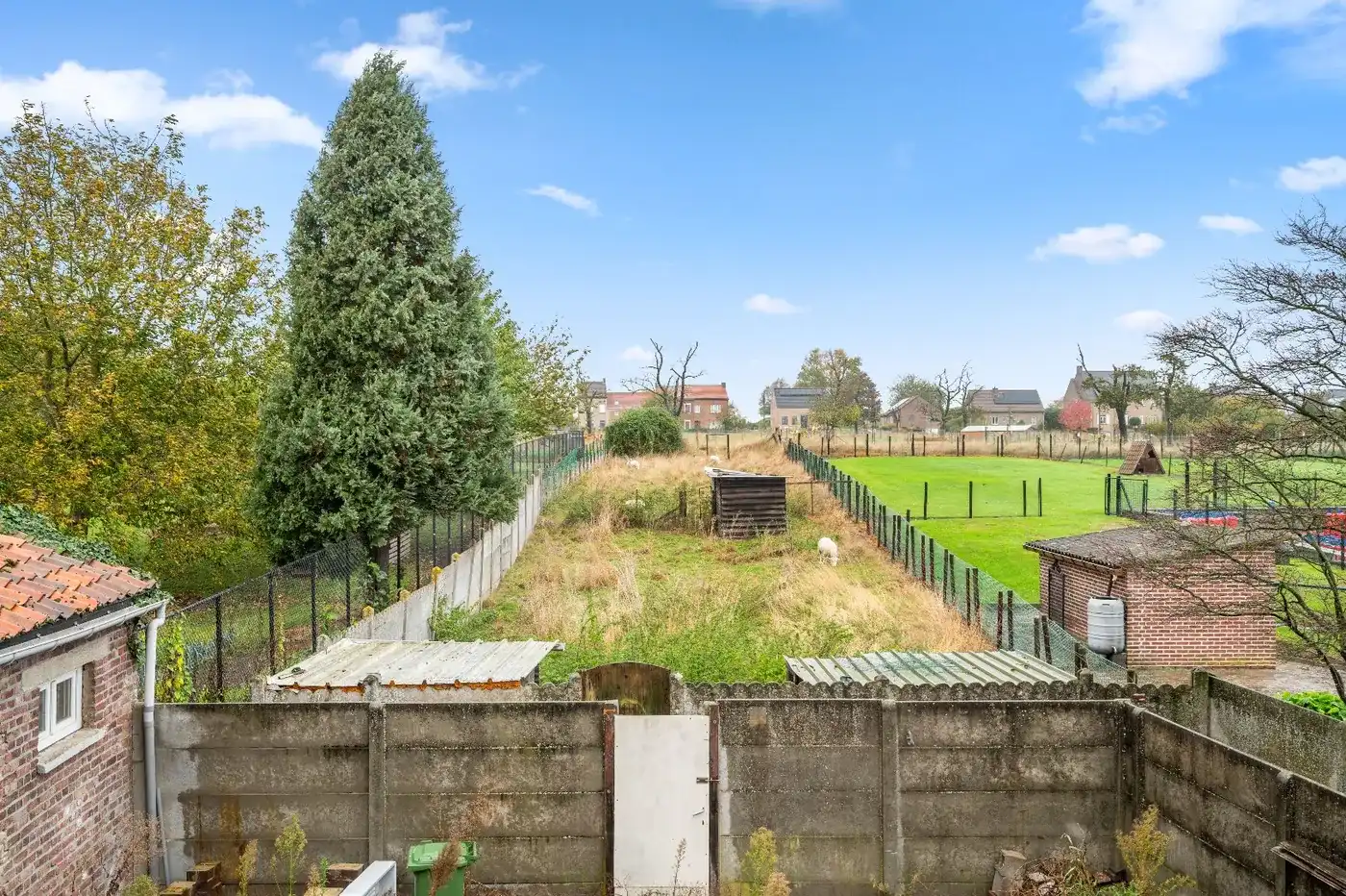 Te renoveren woning met potentieel op ruim perceel te Attenhoven foto 21