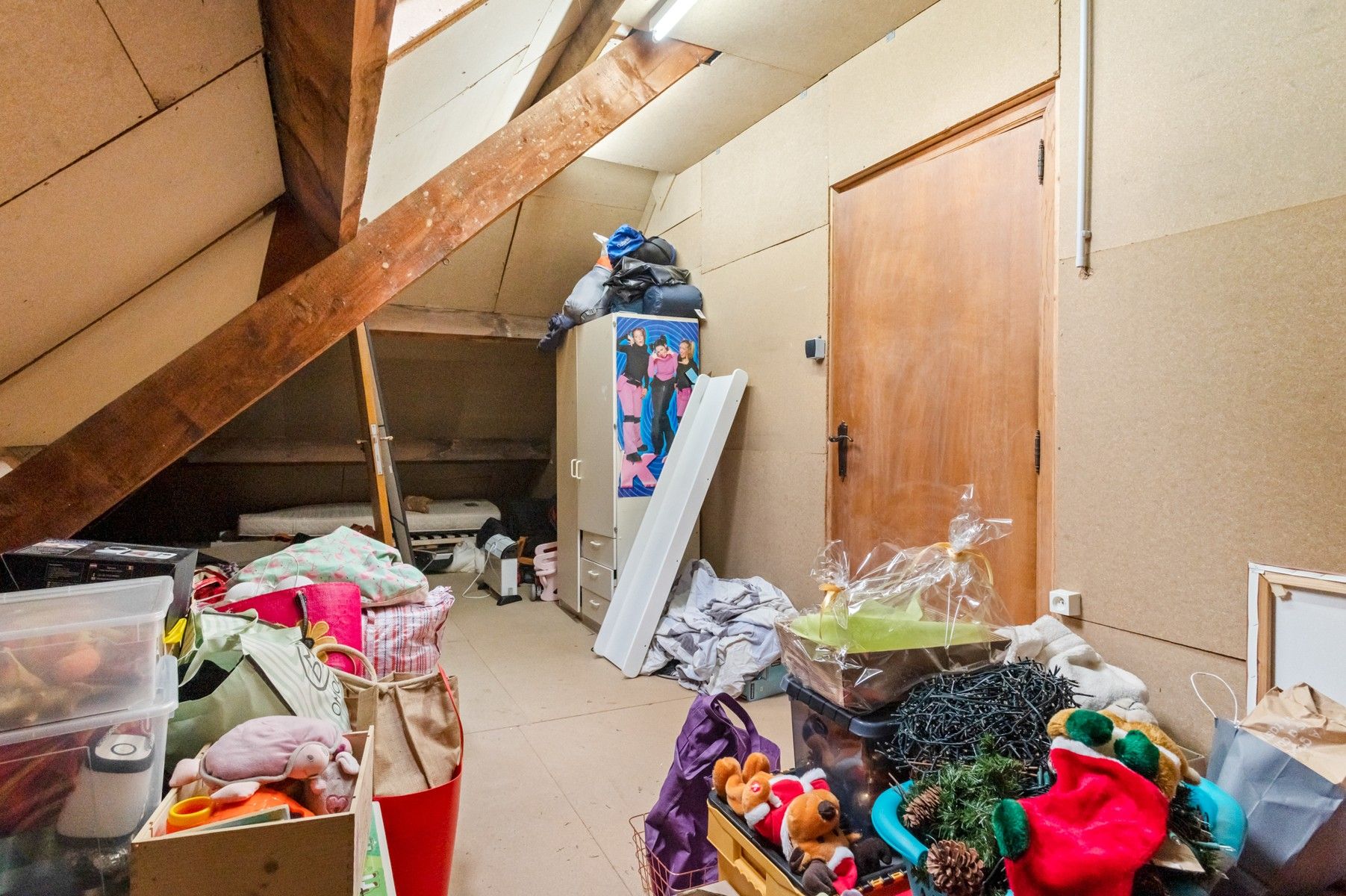Ruime woning op uitstekende ligging foto 27