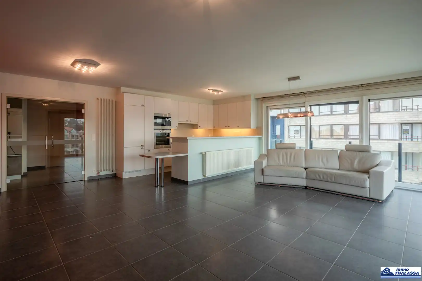 Appartement aan de grote Markt in De Panne foto 6