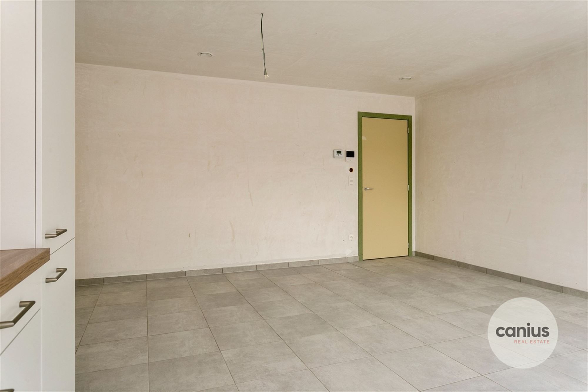 APPARTEMENT MET 2 SLPKS NABIJ HET CENTRUM foto 3
