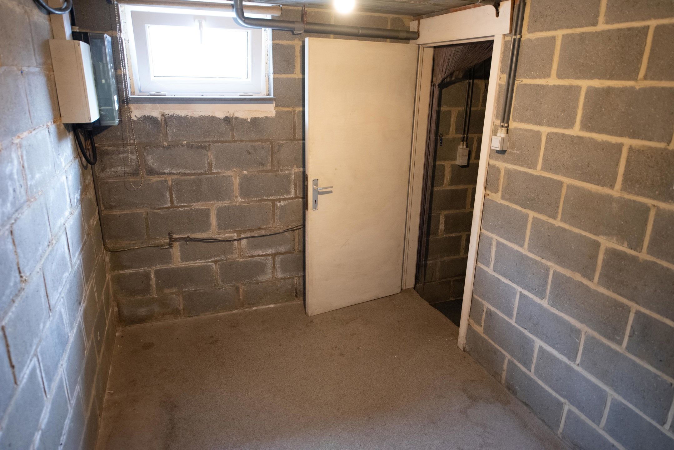 Gelijkvloerse woning met inpandige garage  foto 19