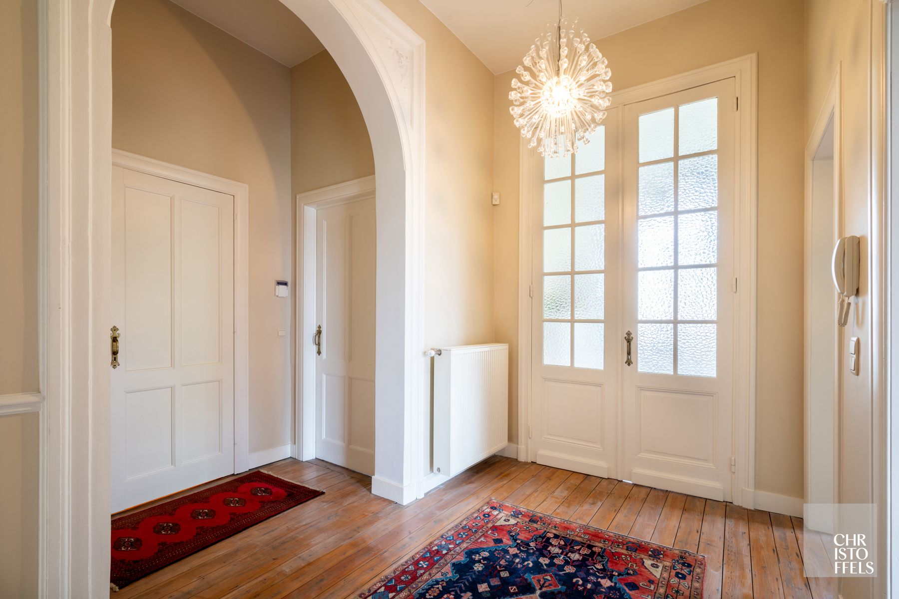 Herenhuis (535m²) met 6 slaapkamers op 19km van Maastricht! foto 16