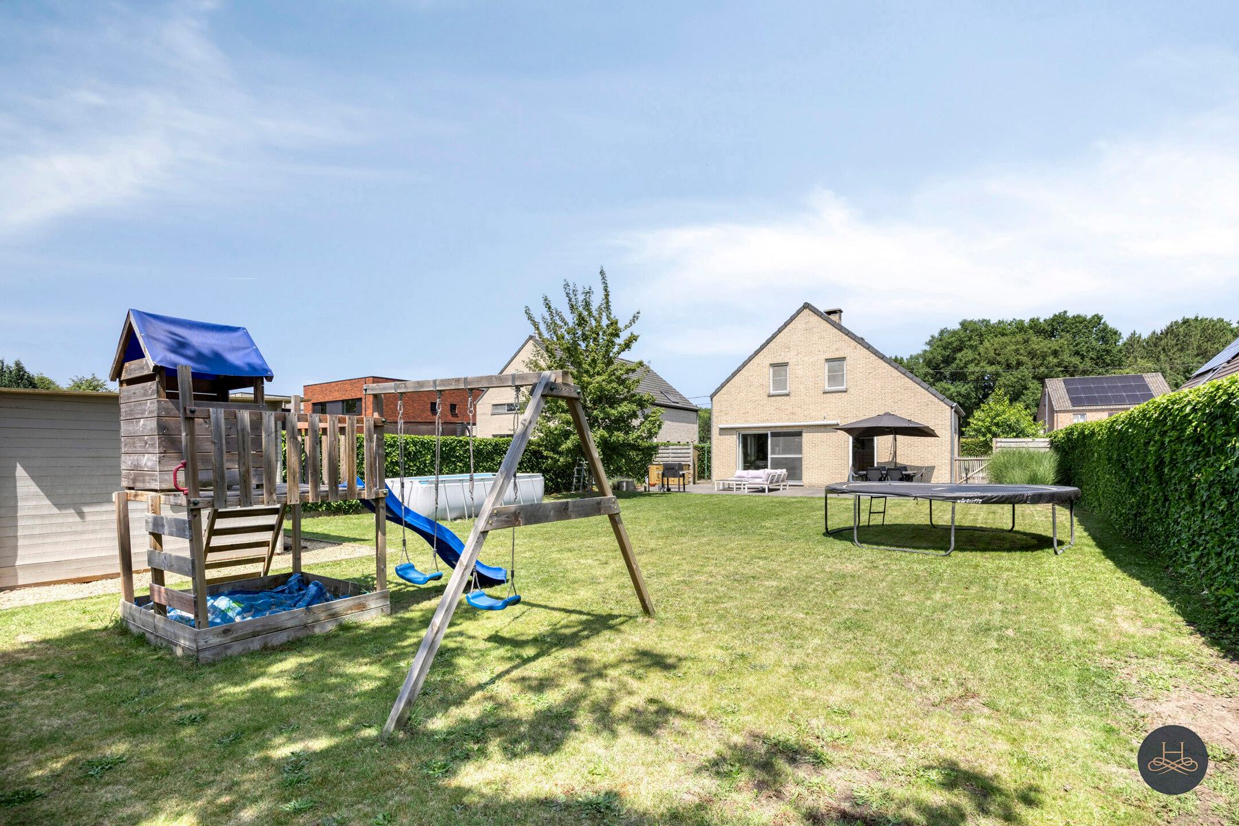 Rustig gelegen, zuinige, moderne open woning met ruime tuin foto 33