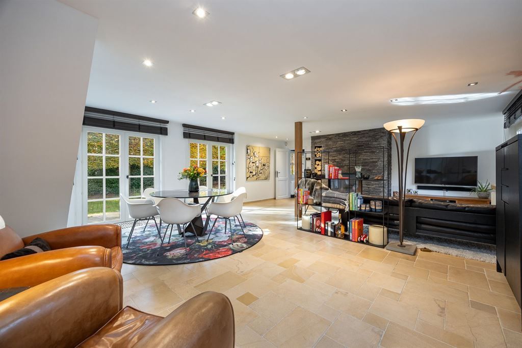 Instapklare parel op een groot perceel in hartje Koningshof foto 3