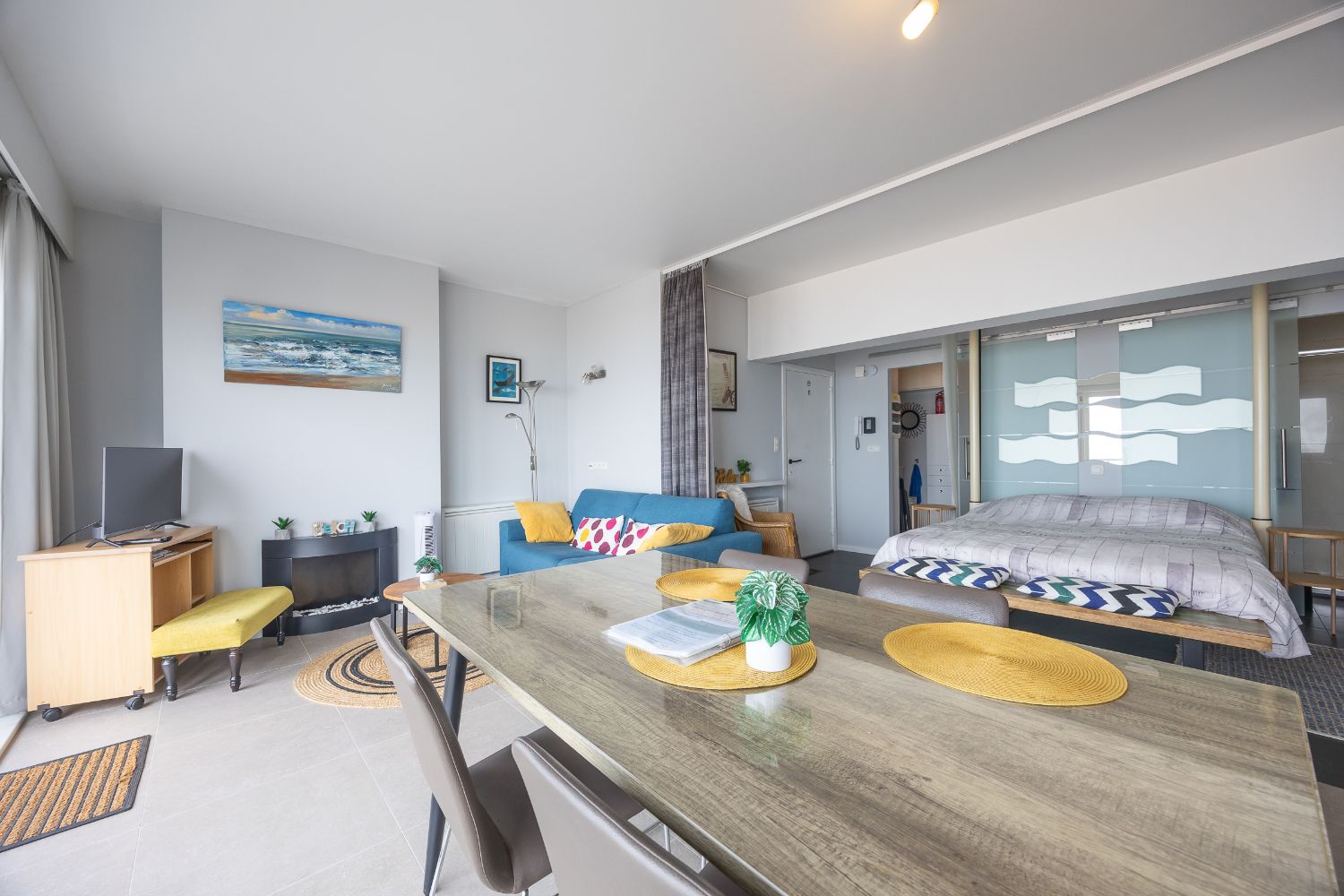 Instapklare studio met frontaal zeezicht te Oostende foto 6