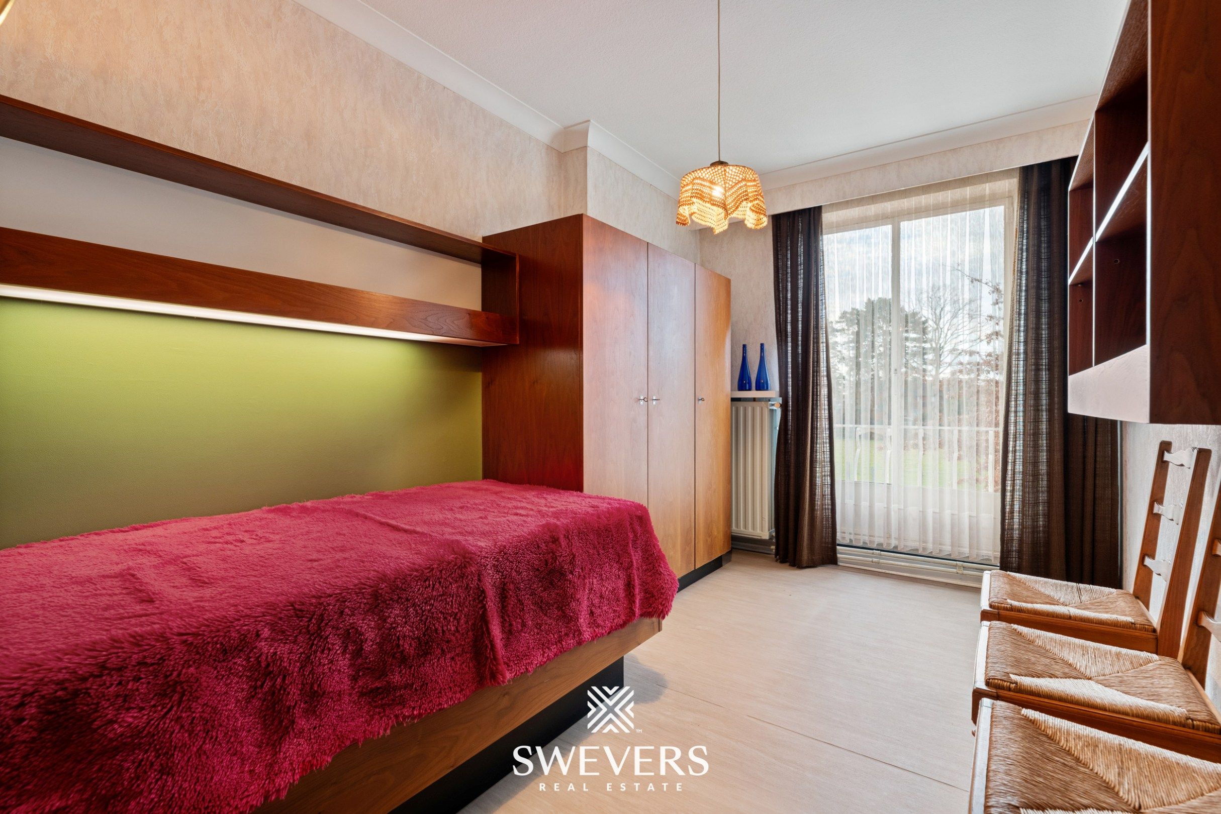 Woning met uitzonderlijk renovatiepotentieel op ruim en groen perceel nabij Zonhoven centrum foto 16