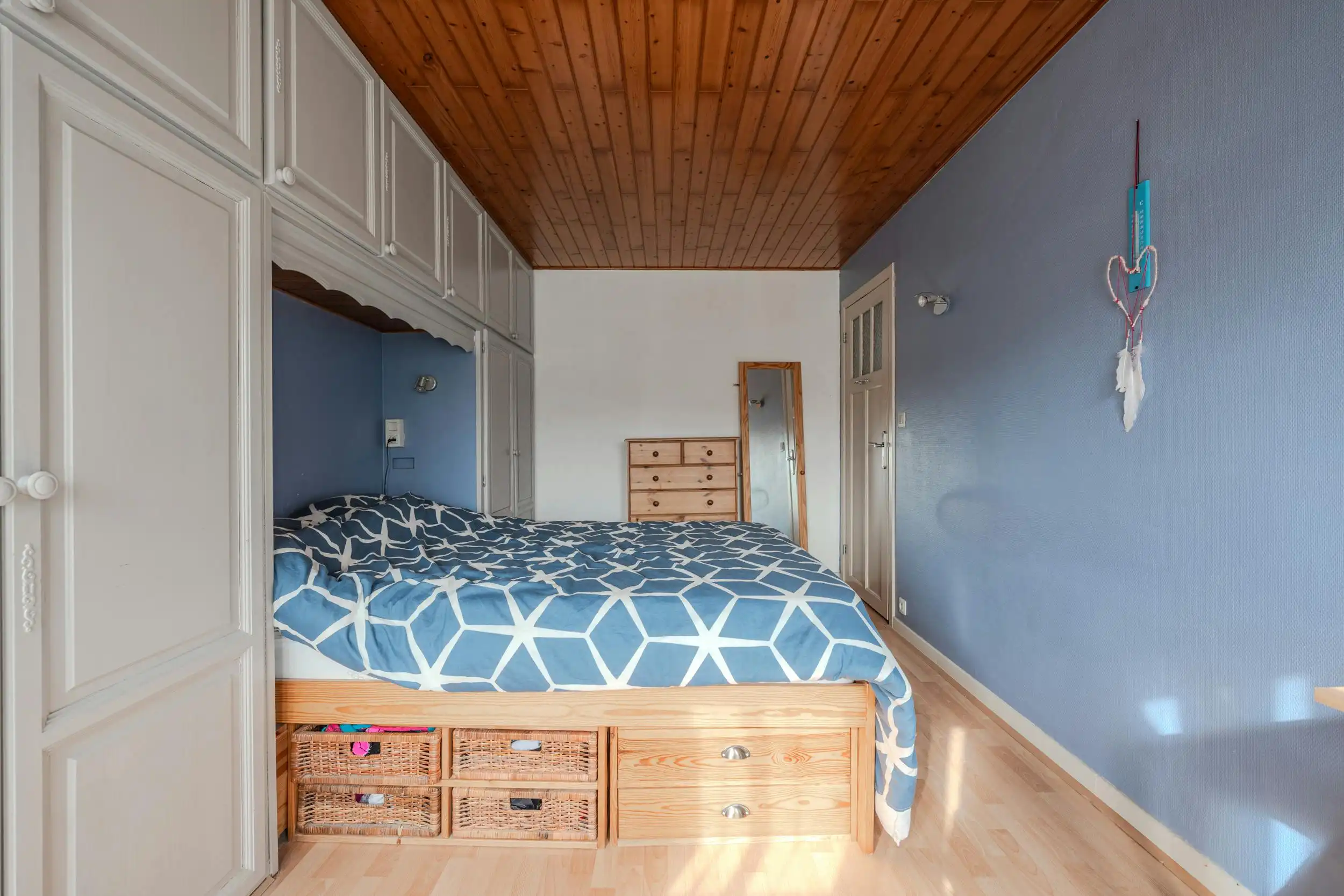 Lichtrijke bel-etage woning met drie slaapkamers te Oostende foto 12