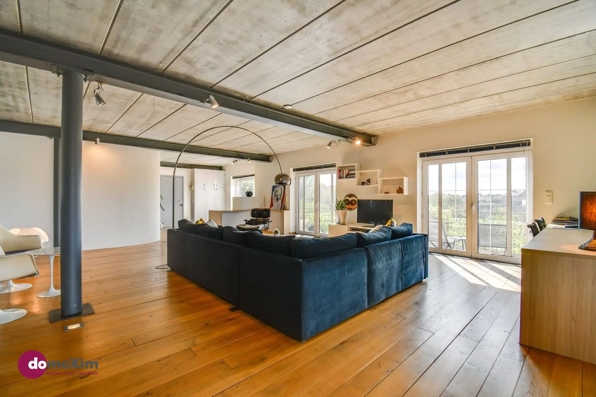 Lichtrijke loft met 2 slaapkamers en terras in Mechelen foto 6