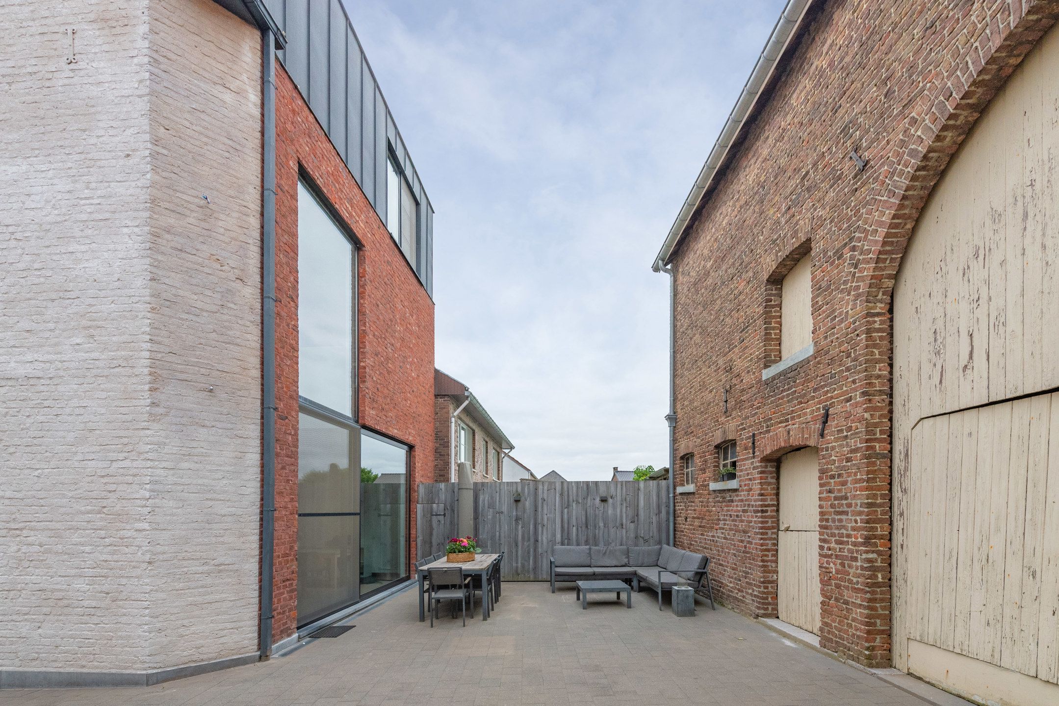 Unieke woning met terras.  foto 23
