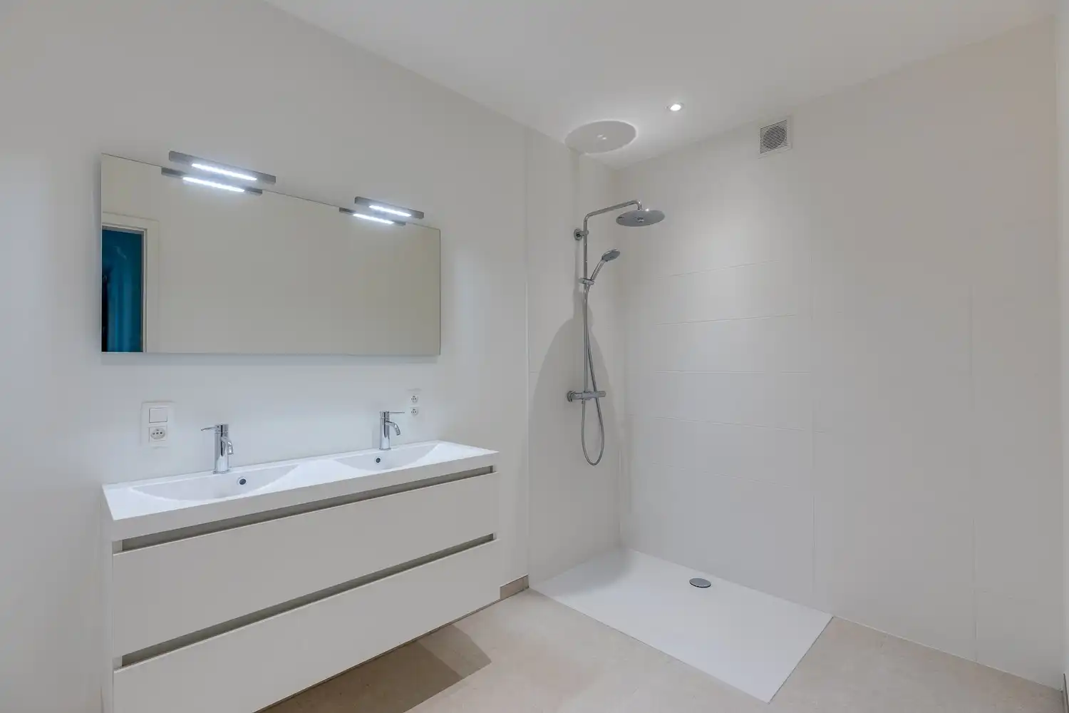 Prachtig appartement met 3 slpkrs foto 8