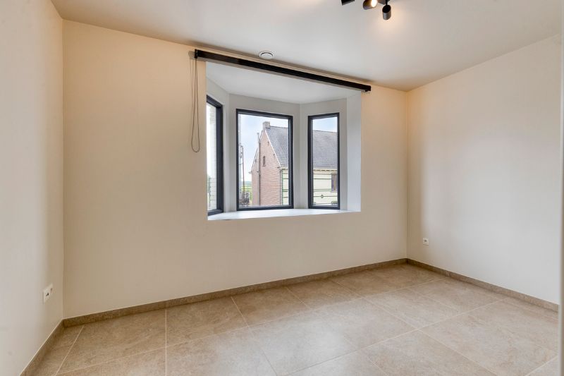 Luxe appartement met terras en parkeerplaats. foto 13