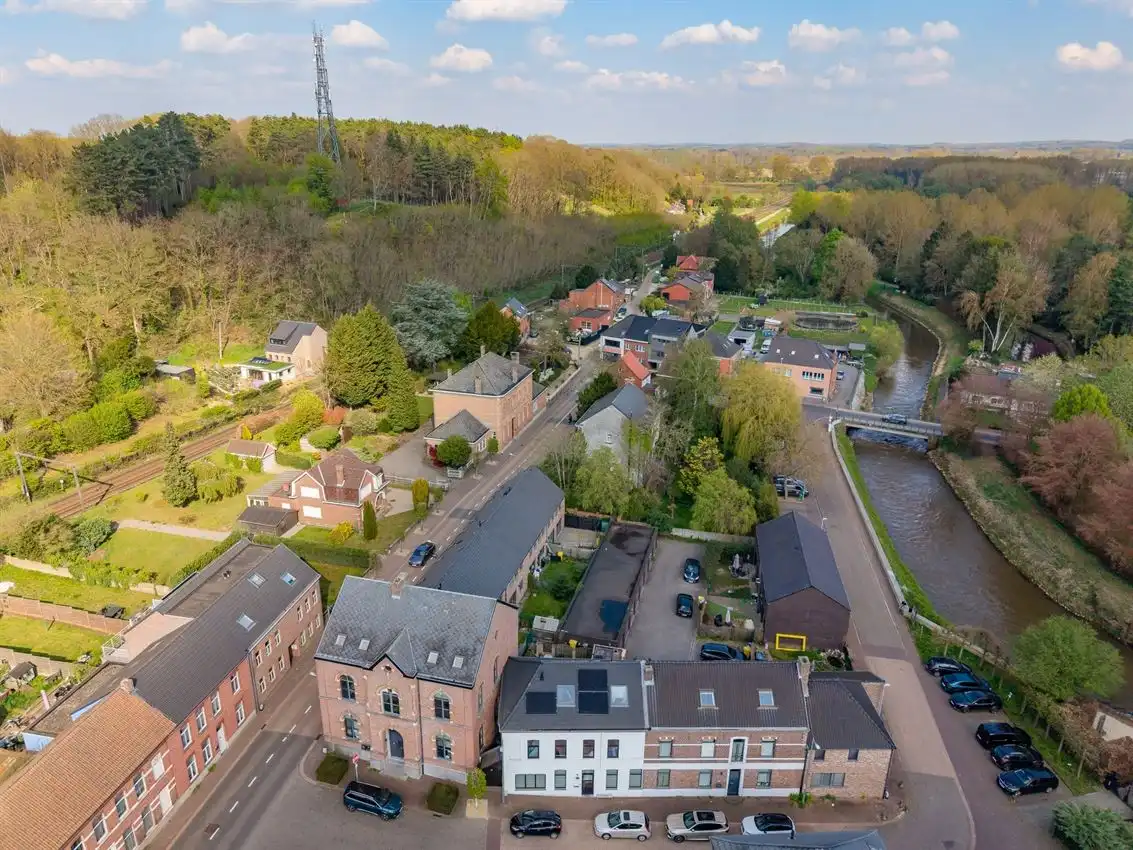 Charmante dorpswoning met geschiedenis, groen én mobiliteit binnen handbereik foto 37